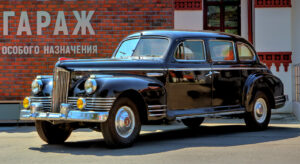 ZISZ-110-Saloon
