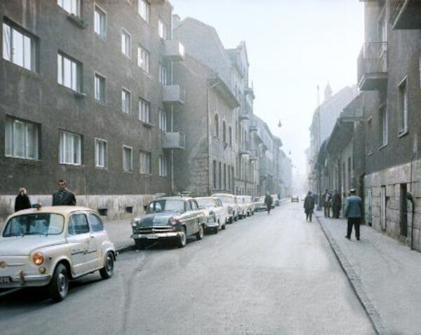 mini-taxi-budapest-1971-hun-fortepan-284278-colorized-2