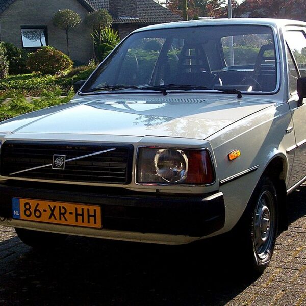 volvo-343DL-1980